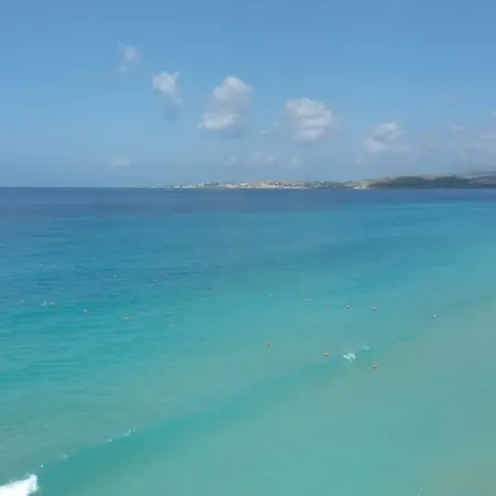 Artemis Superb 2 Bedroom 700 M Away From The Apartment *